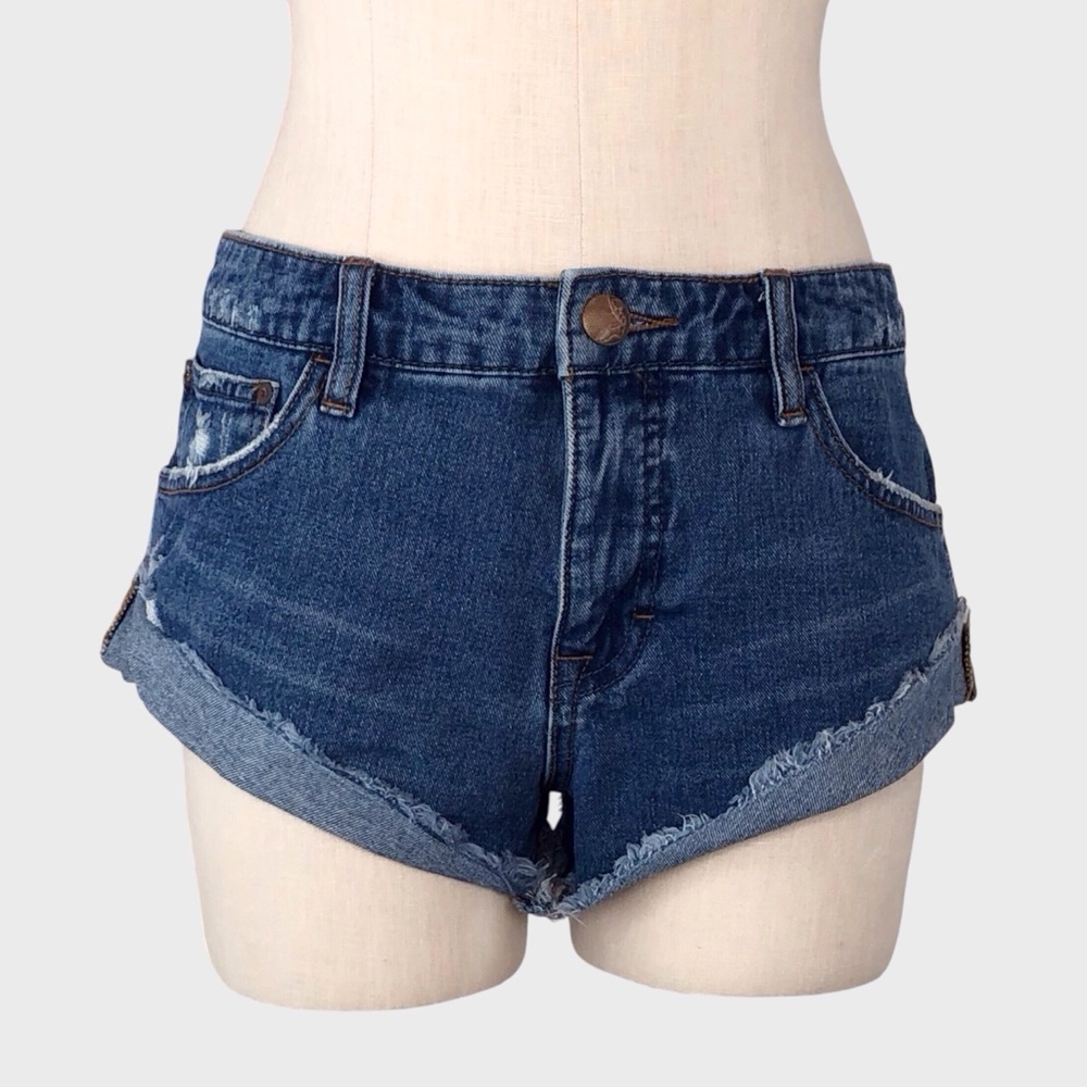 Free People Irreplaceable‎ Cut Off Cotton Denim Shorts